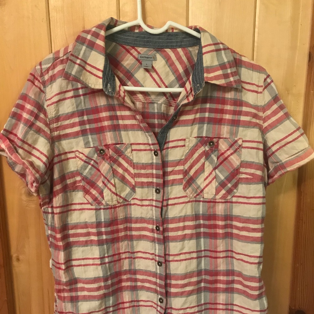 Short sleeve button up